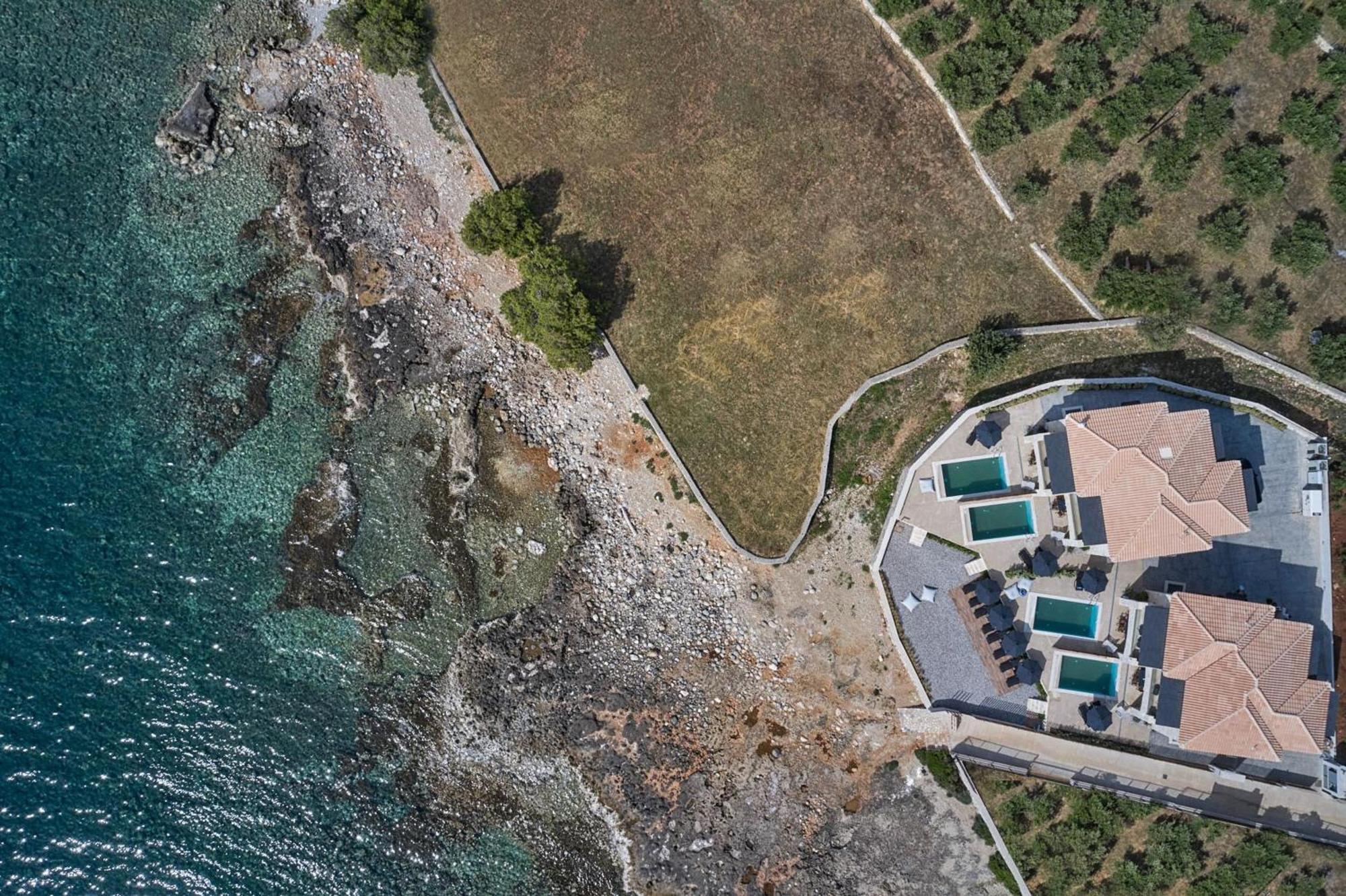 Beachfront Alassa Villas With Private Pools Kotronion  Экстерьер фото