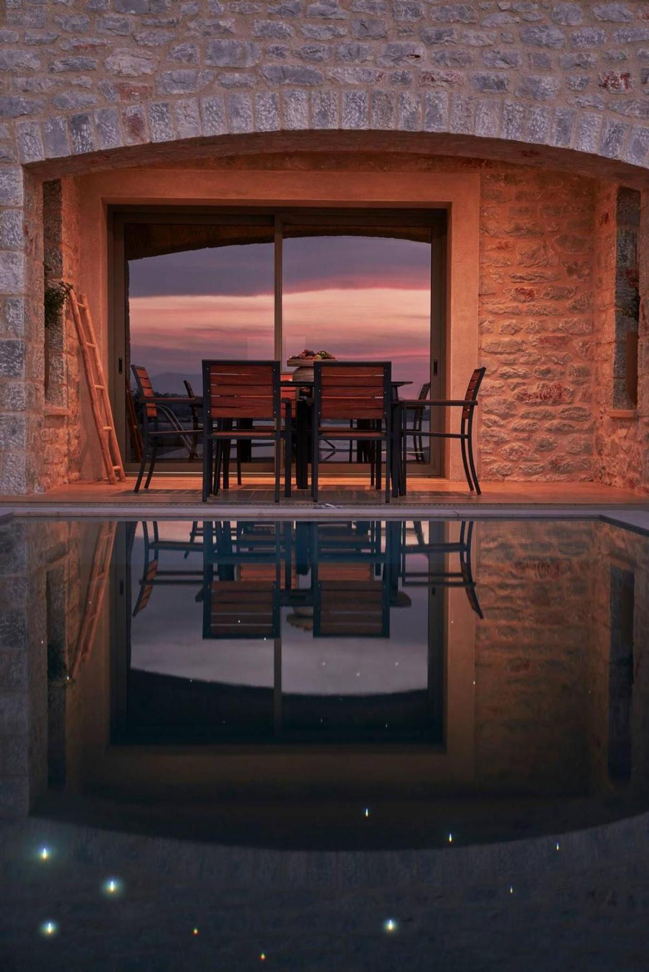 Beachfront Alassa Villas With Private Pools Kotronion  Экстерьер фото