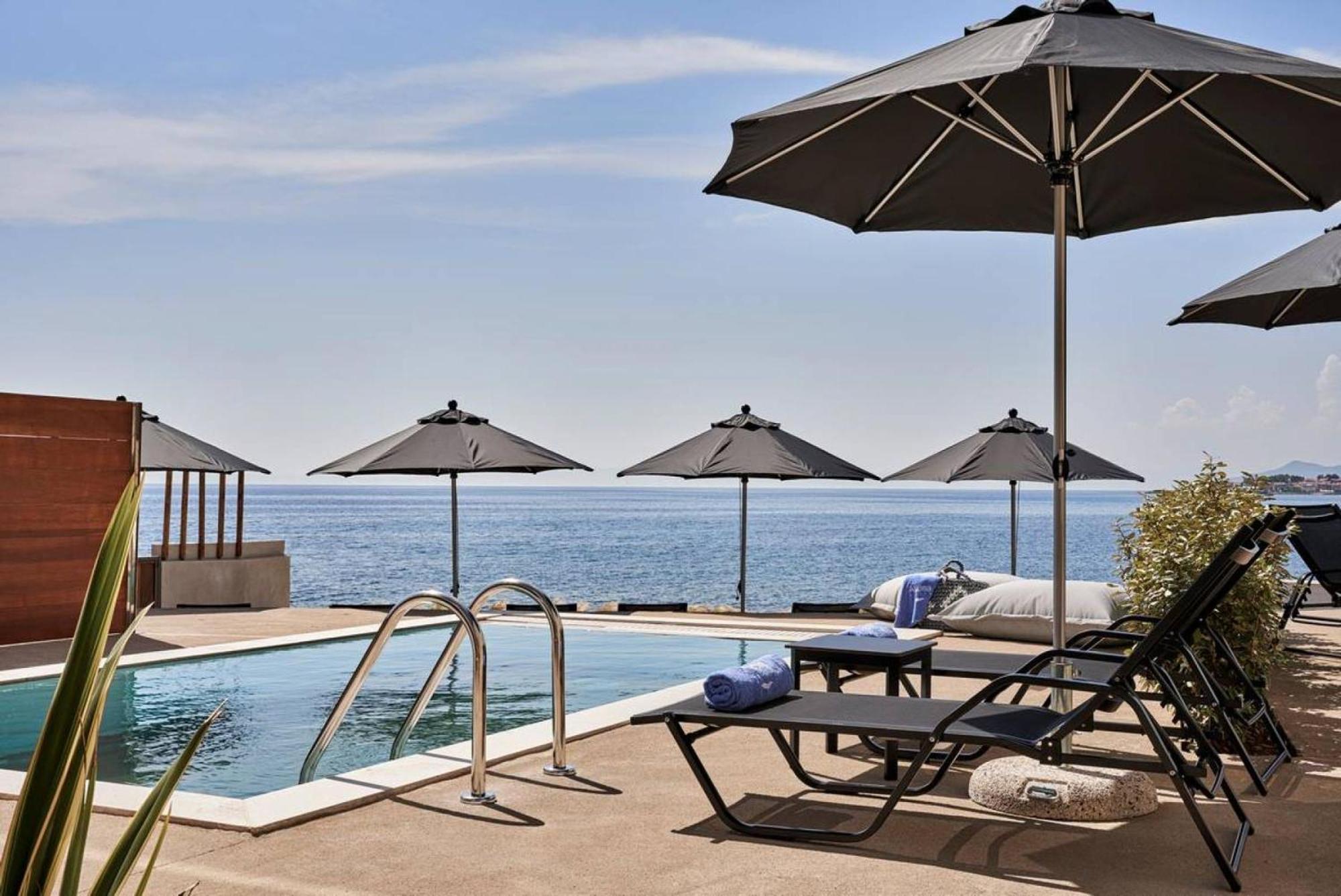 Beachfront Alassa Villas With Private Pools Kotronion  Экстерьер фото